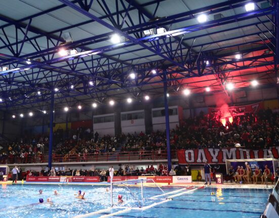 κολυμβητηριο