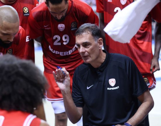 Γιώργος Μπαρτζώκας