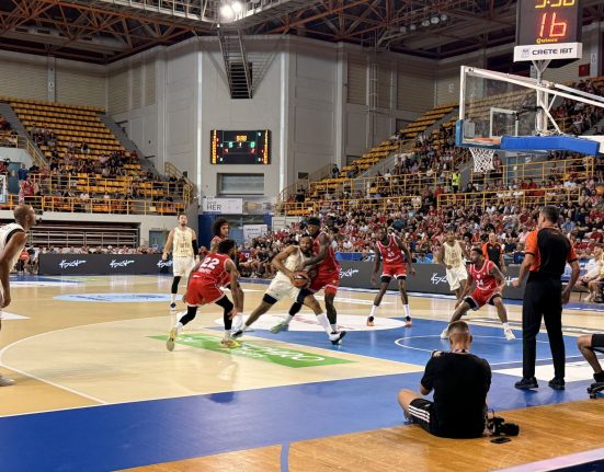 Γιώργος Μπαρτζώκας
