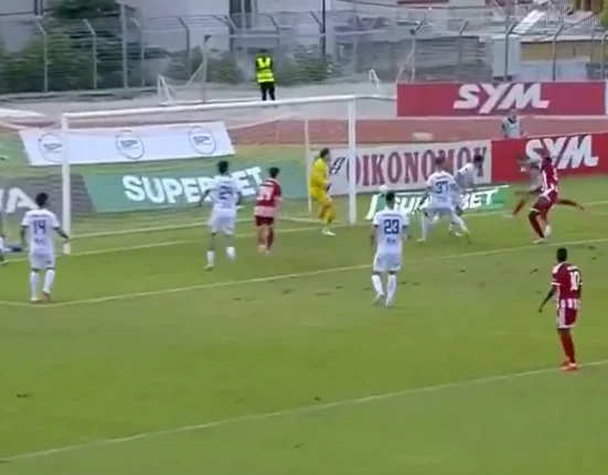 Μανώλης Σάλιακας