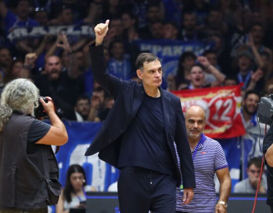 Γιώργος Μπαρτζώκας
