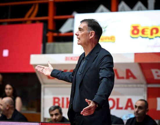 Γιώργος Μπαρτζώκας